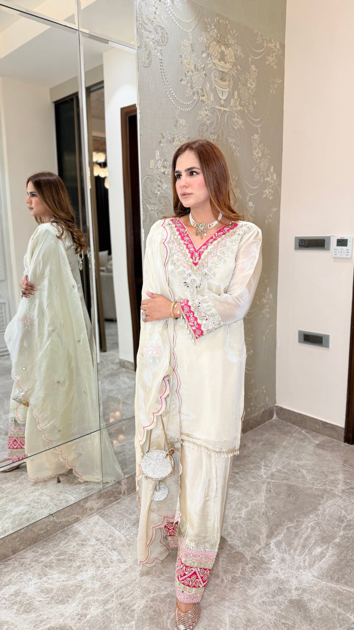Beautiful shimmer tissue suit PC3690