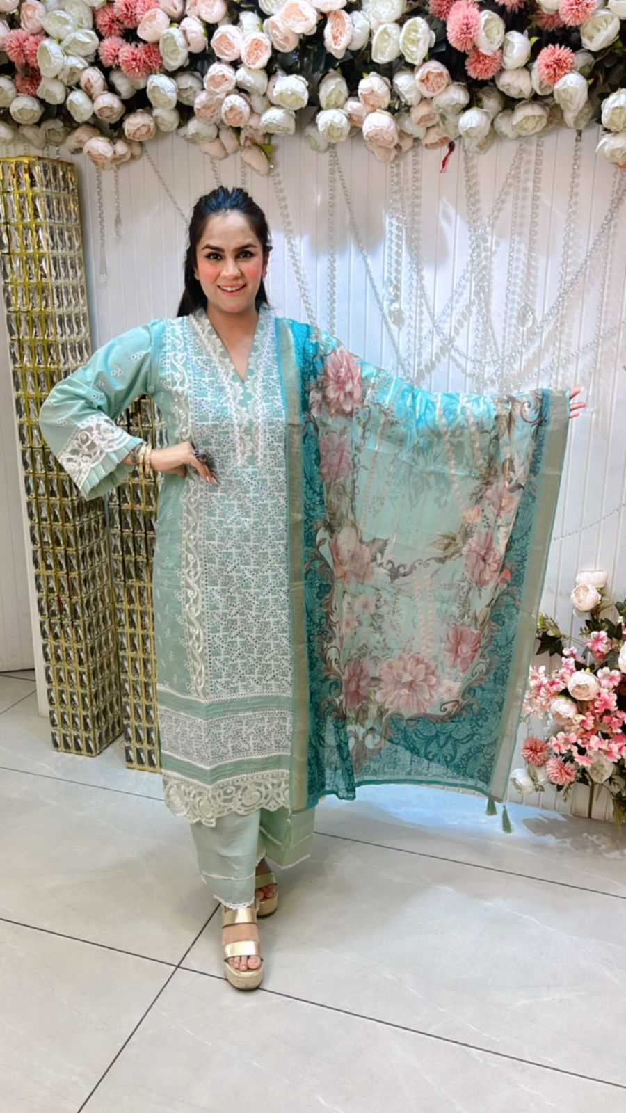 Beautiful Chicken Lace Palazzo Suit PC1023