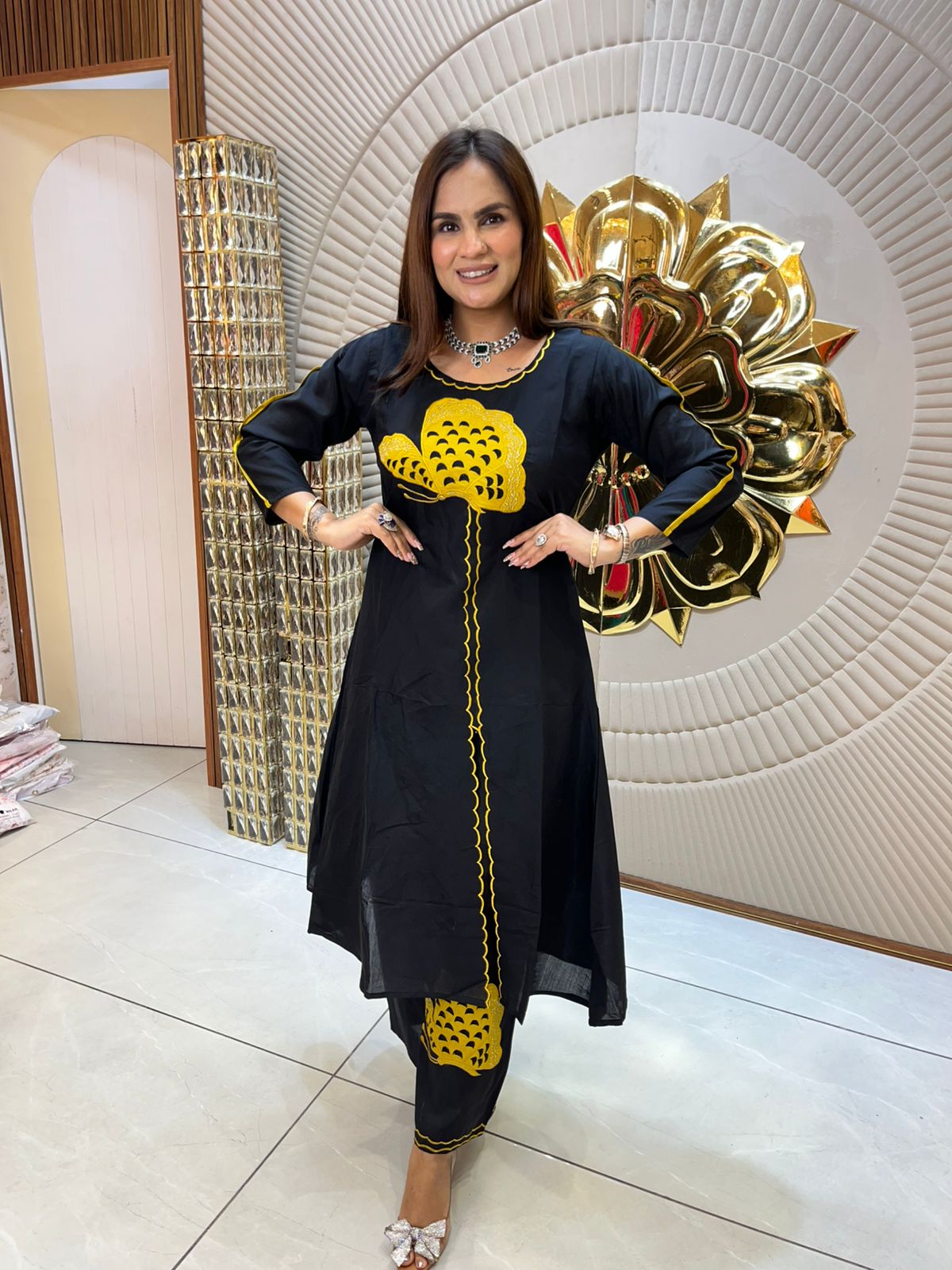 Beautiful Co-Ord Set With Embroidery PC1585