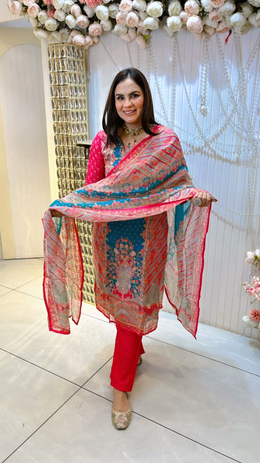 Beautiful Floral Suit PC902