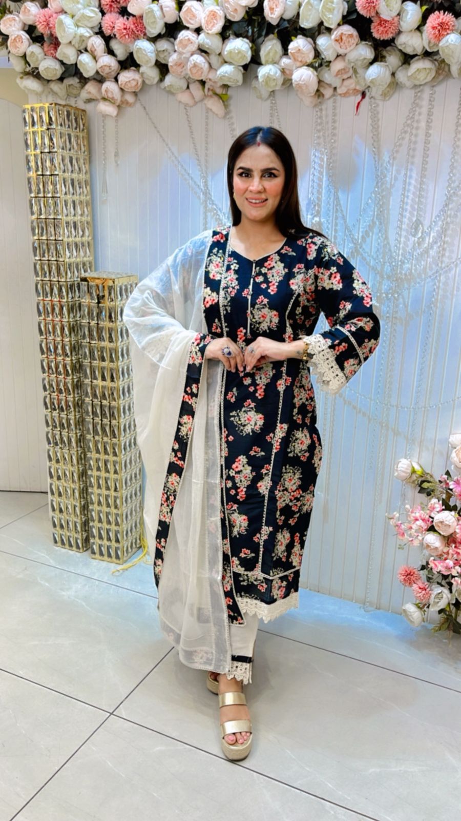 Beautiful Flower Suit PC1136