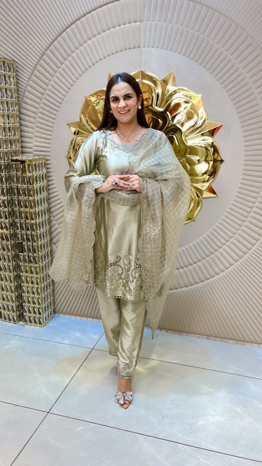Beautiful Laser Cut Suit PC1535