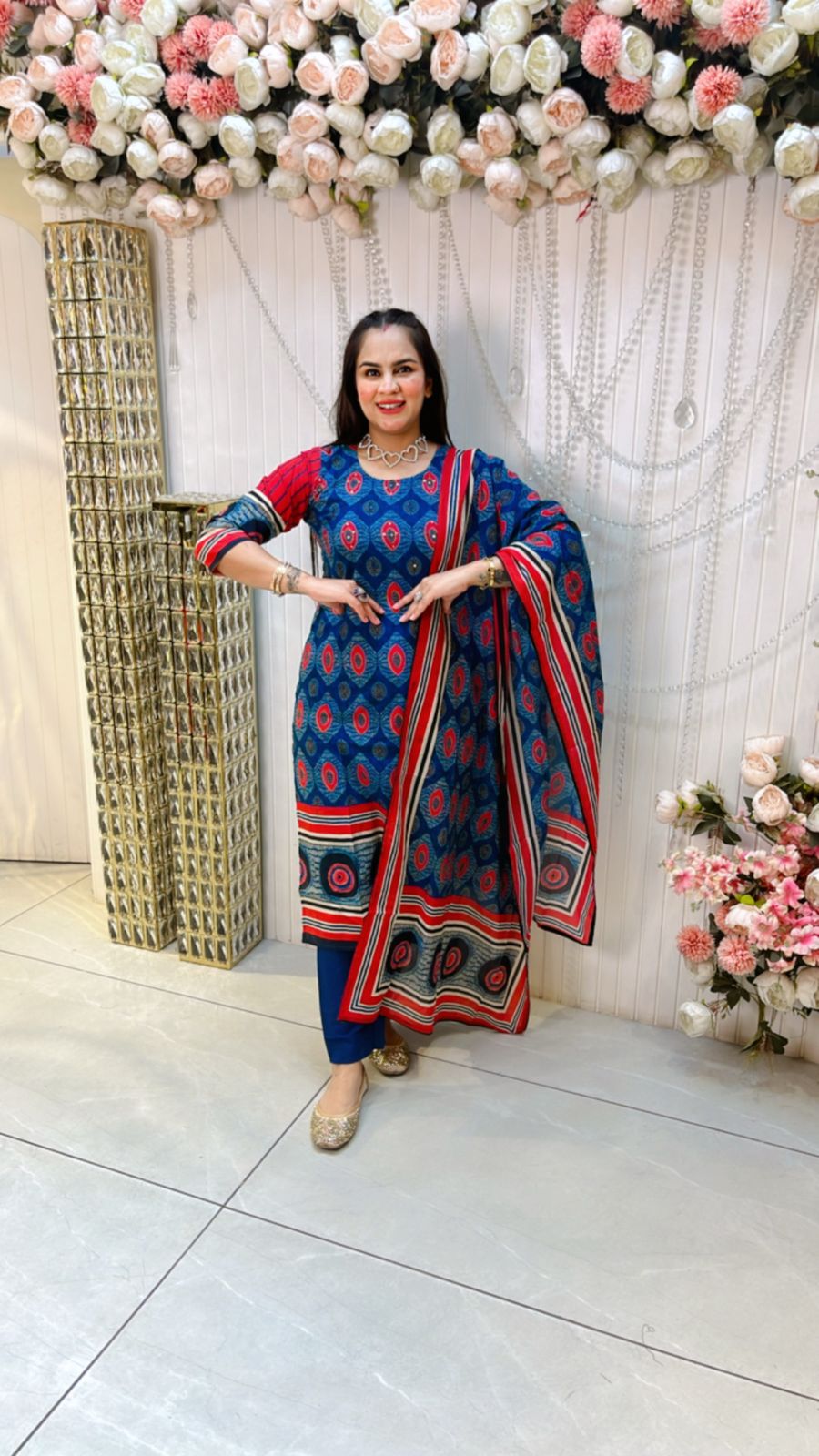 Beautiful Pattern Print Suit PC683