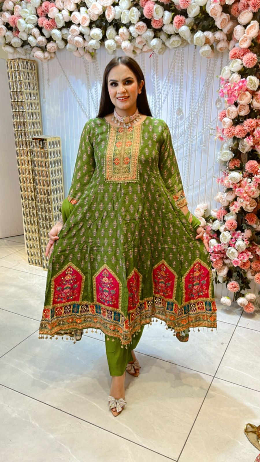 Beautiful Print Suit PC722