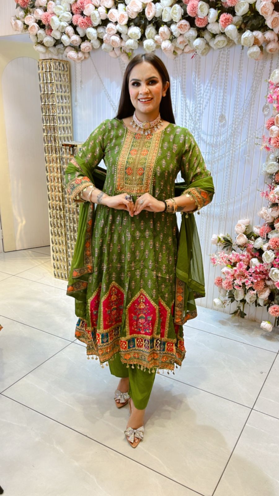 Beautiful Print Suit PC722