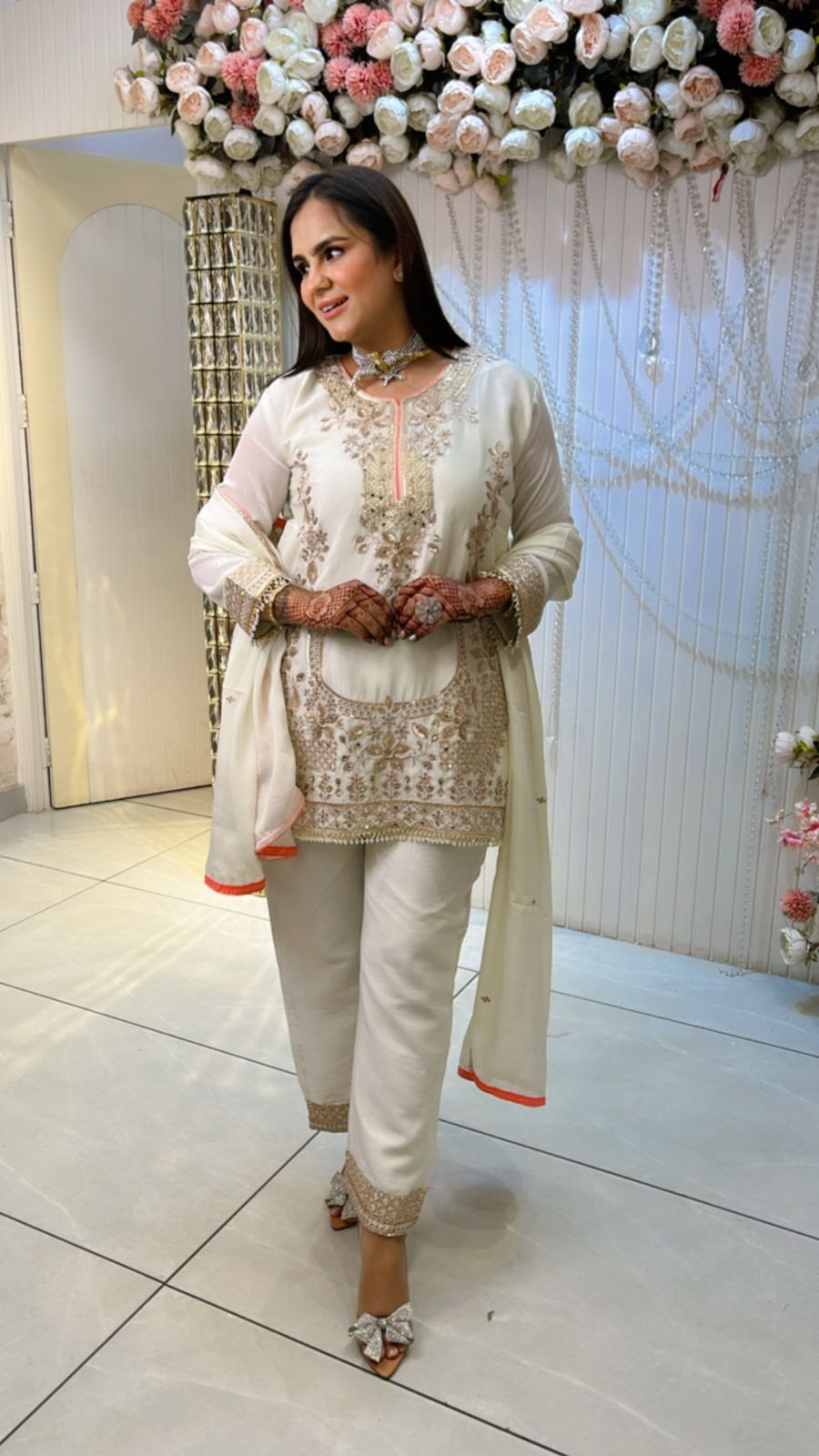 Beautiful Short Kurti Suit PC824