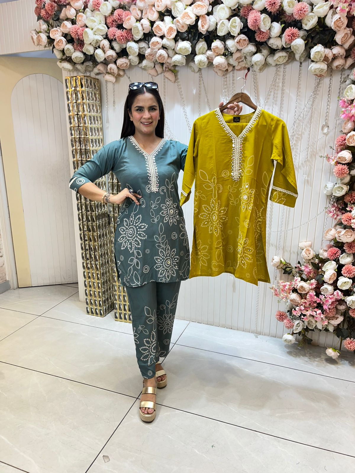 Beautiful V-Neck Floral Print Co-Ord Set PC1101