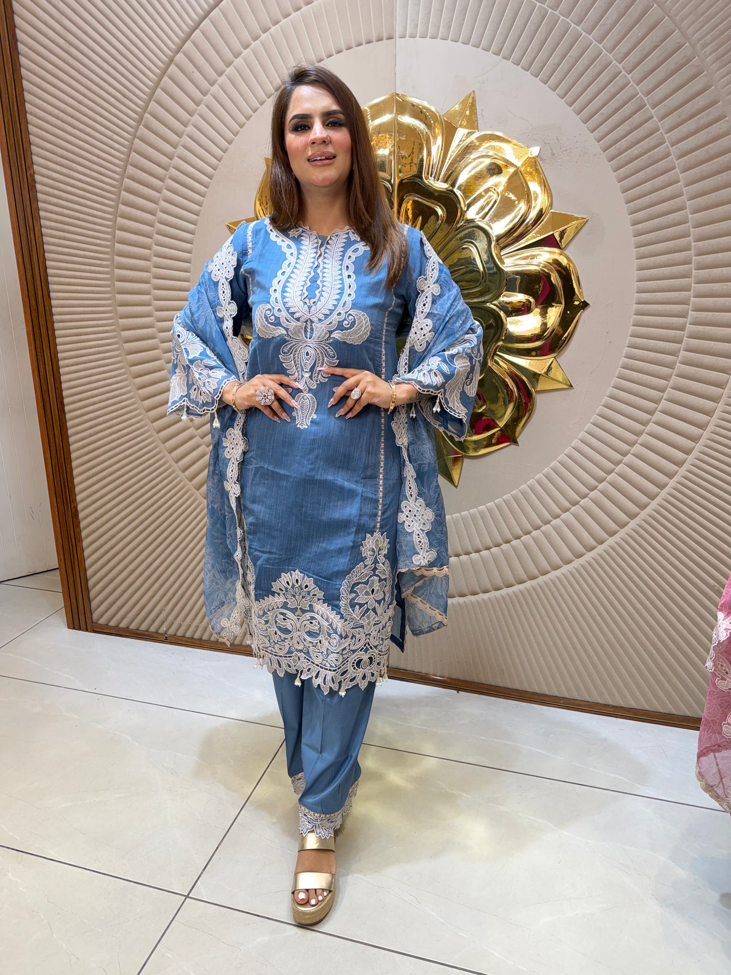 Beautiful elegent suit pc2601