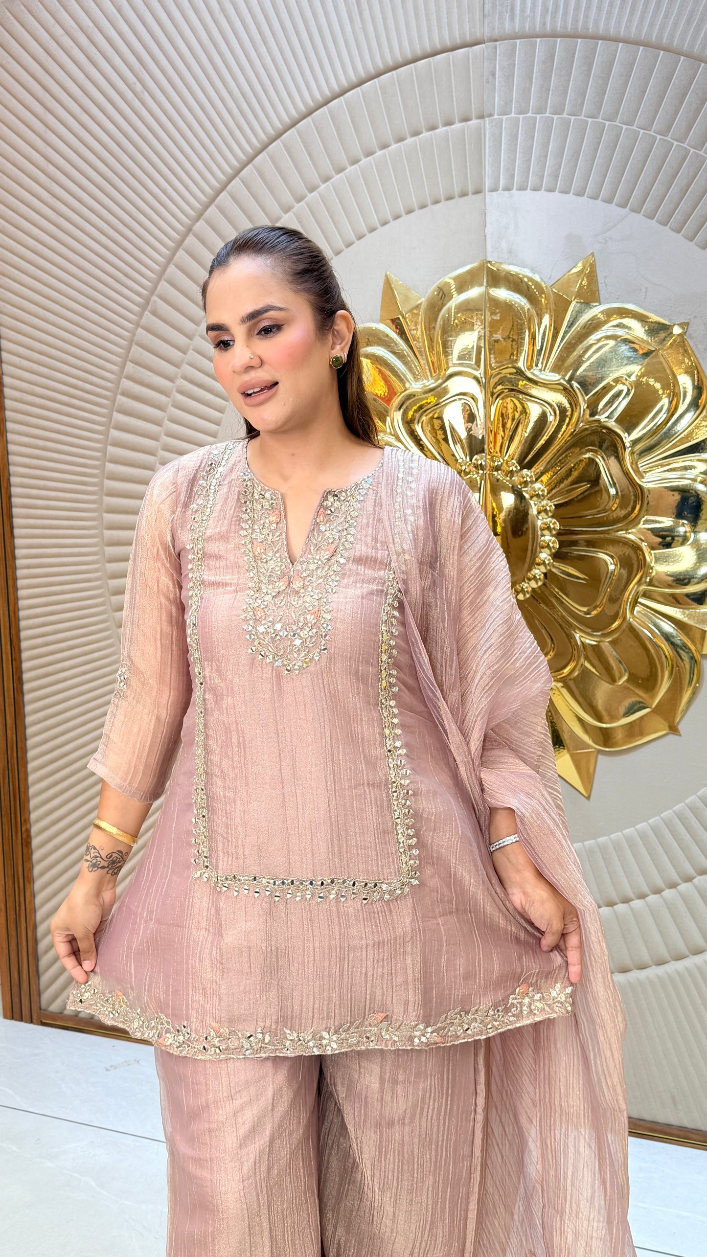 Beutiful elegant partywear suit pc3373