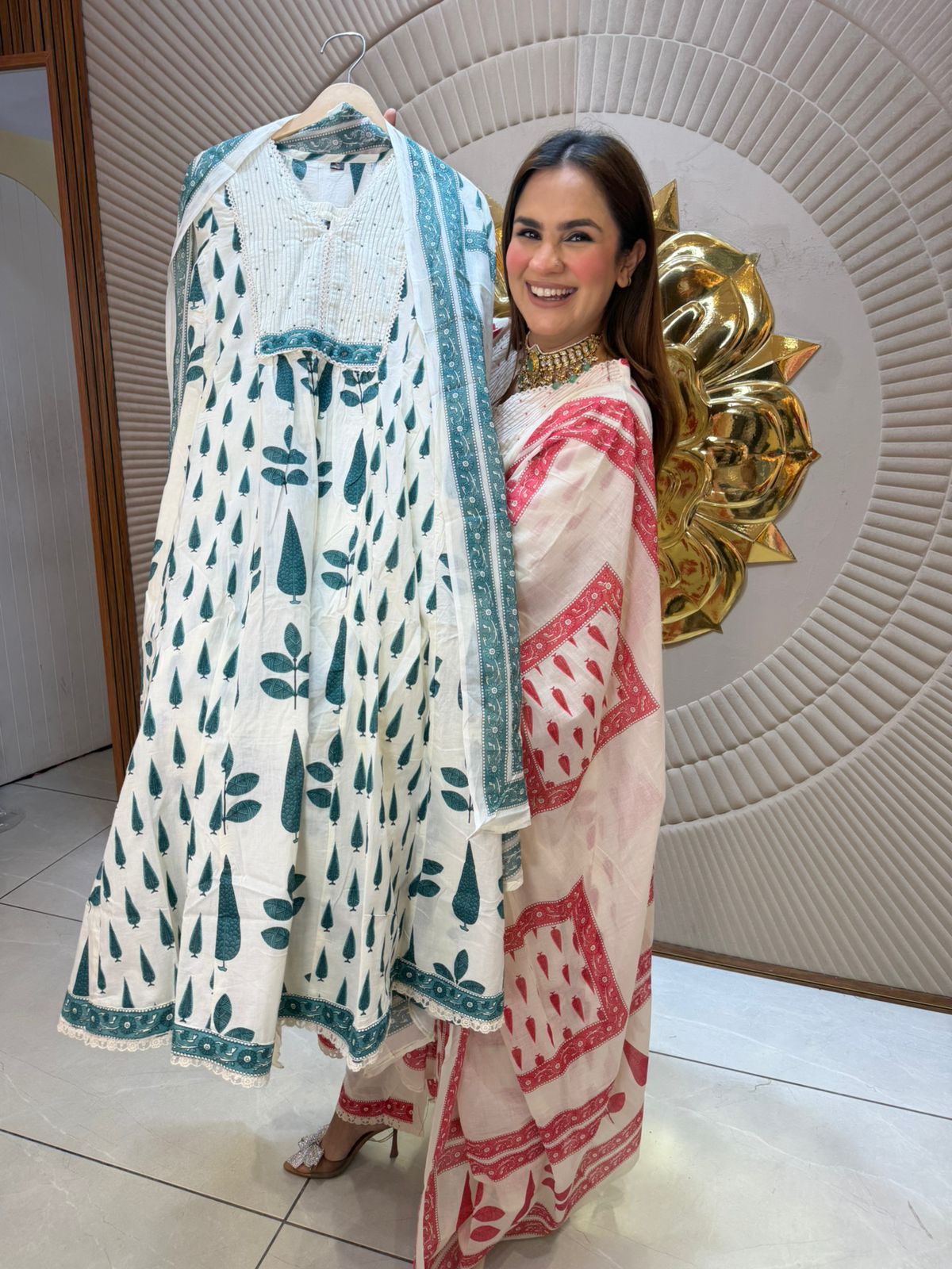 Beautiful elegant suit pc2826