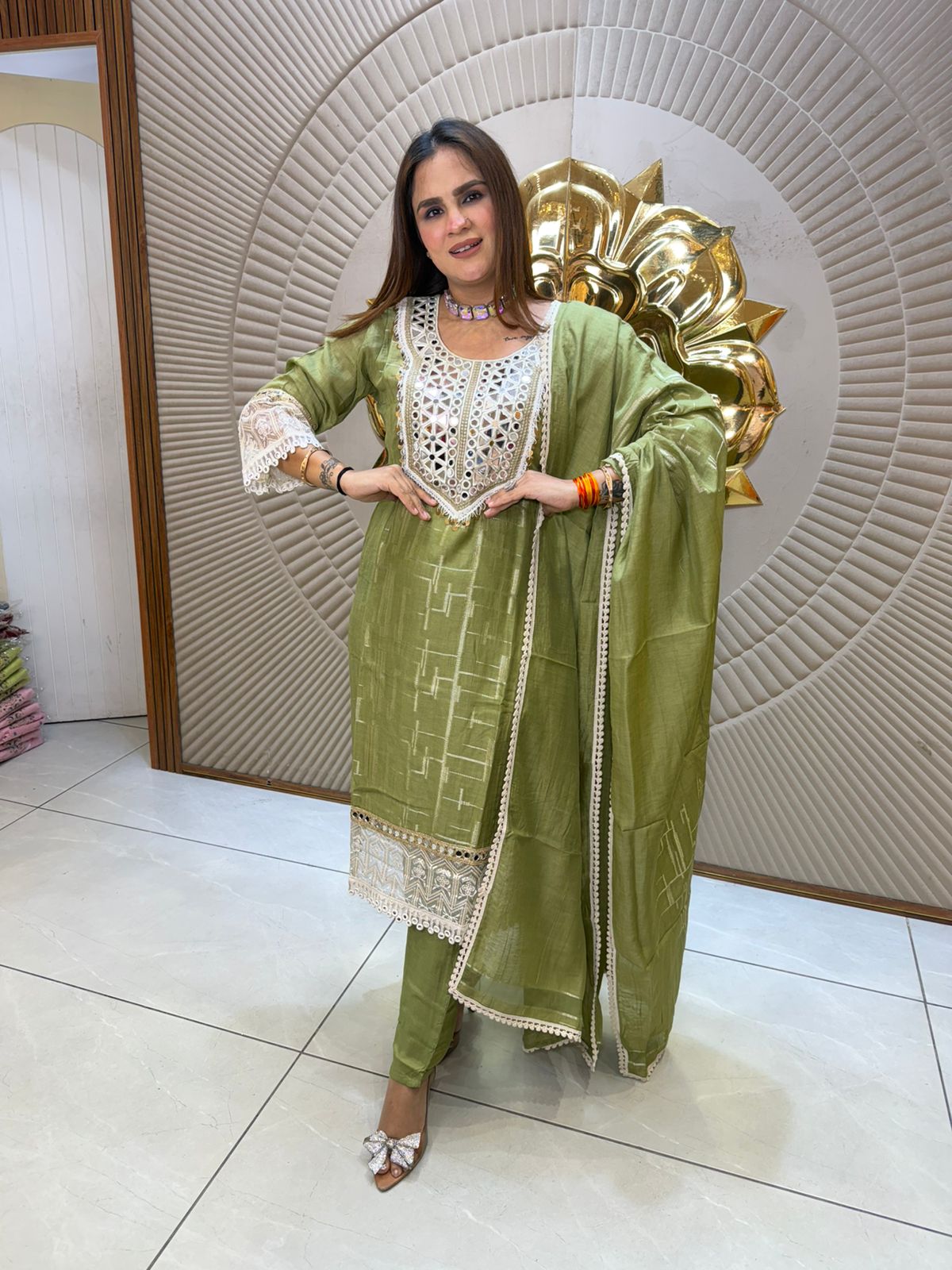 Beautiful elegant partywear suit pc2688