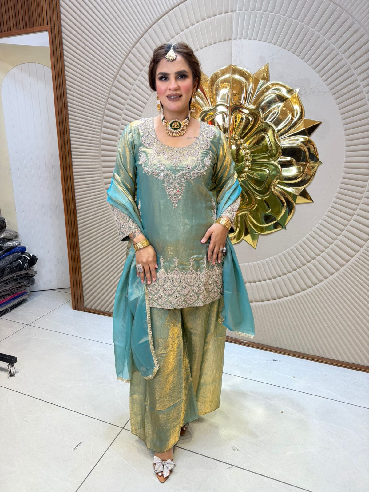 Beautiful elegent party wear suit pc2504