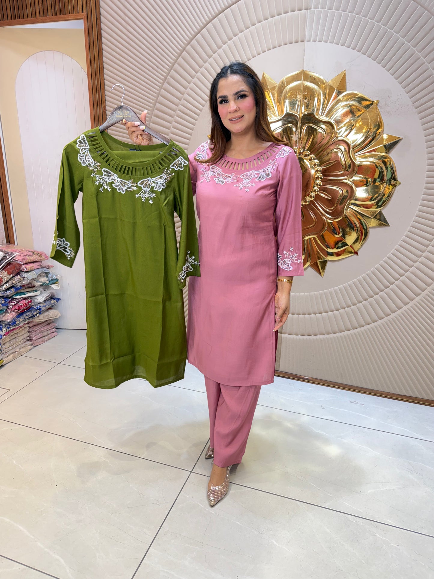 Beutiful elegent partywear cordset pc2995