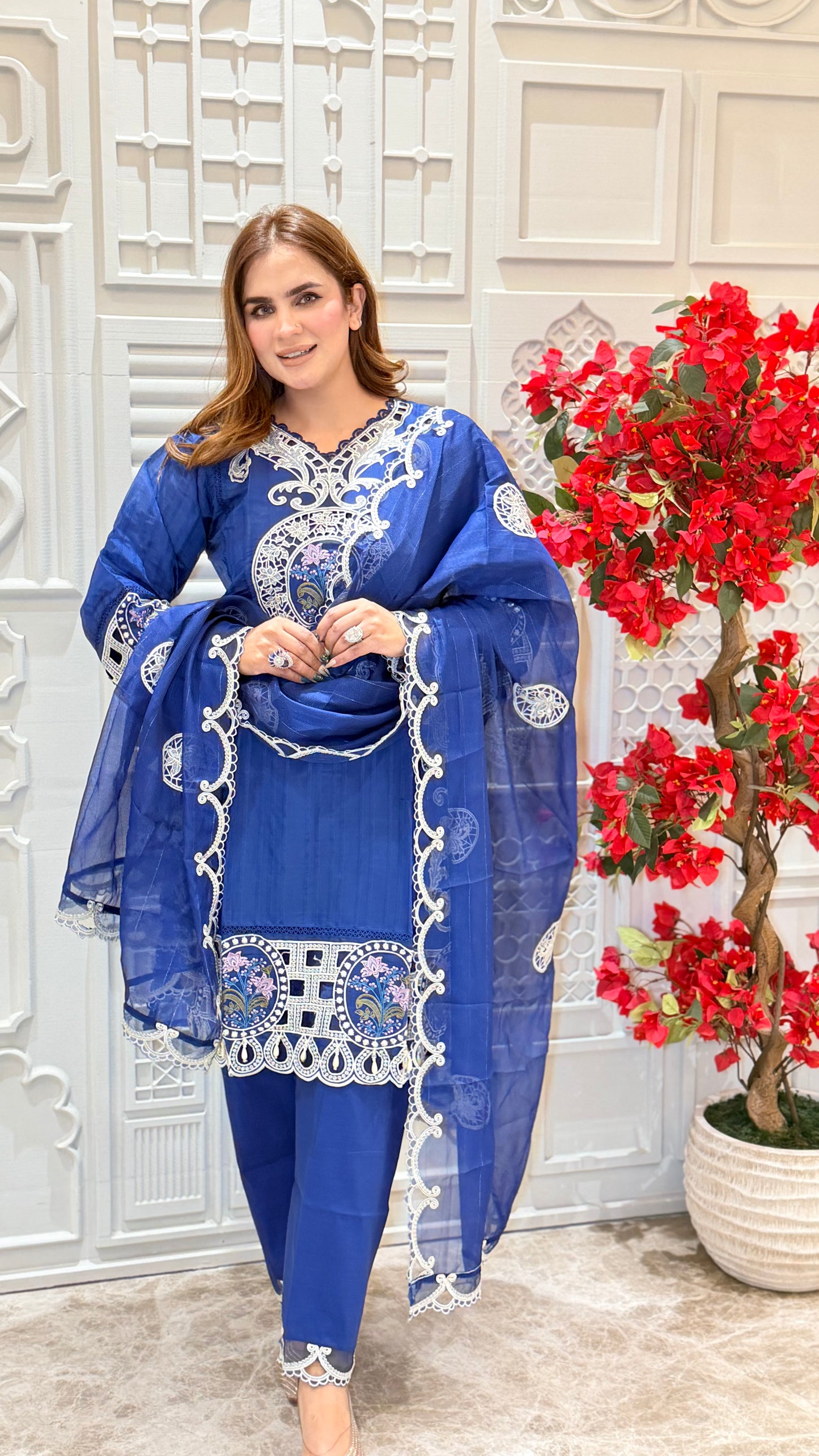 Elegant Kurta Set white floral lace embroidery PC3388