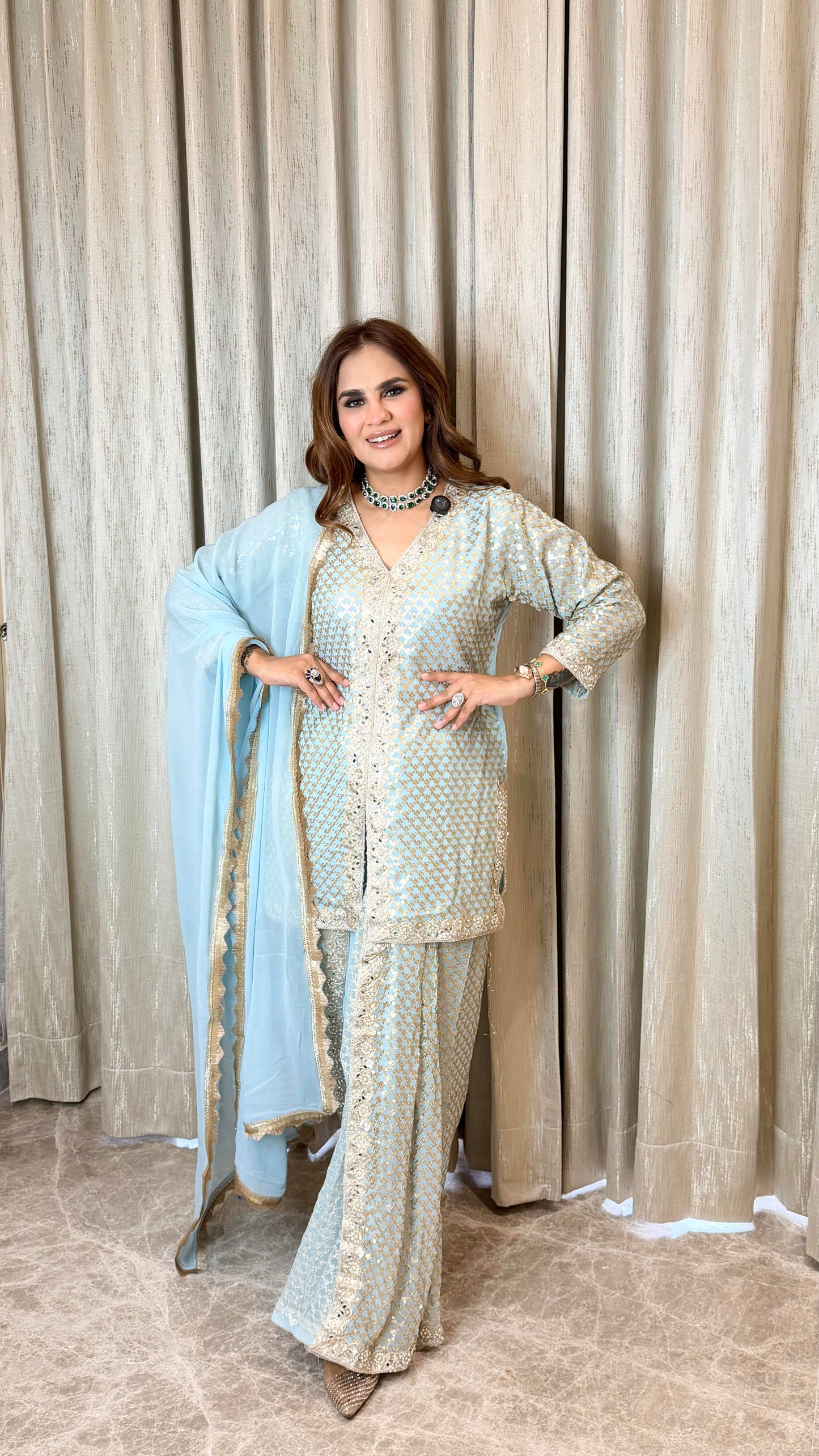 Elegant Suit With Lace Work PC3407