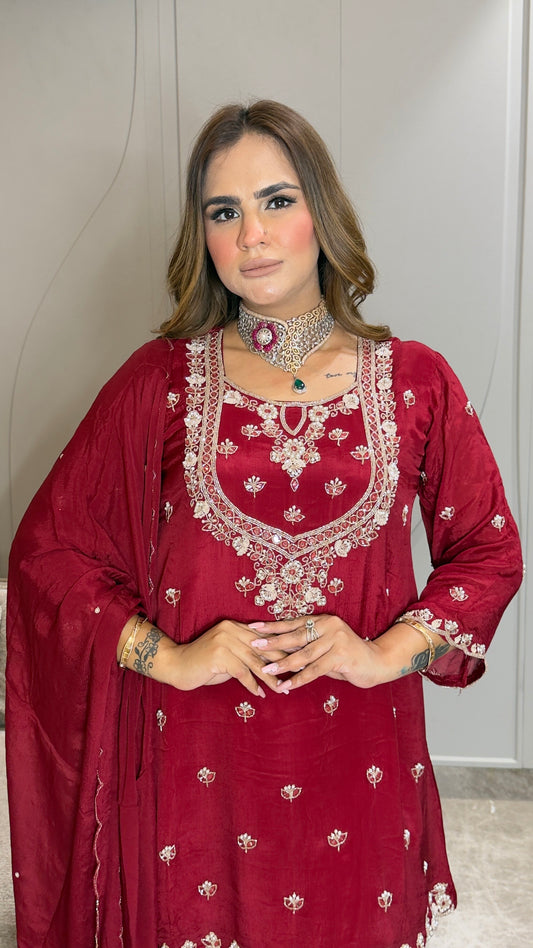 Beautiful red embroidered silk-blend kurta and sharara set pc3763