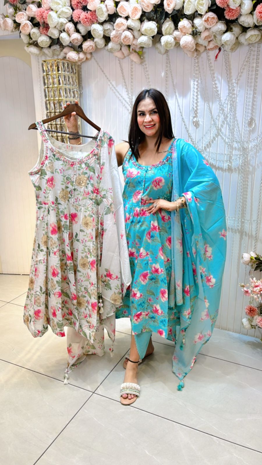 Sleeveless Cotton Suit With Floral Print PC954