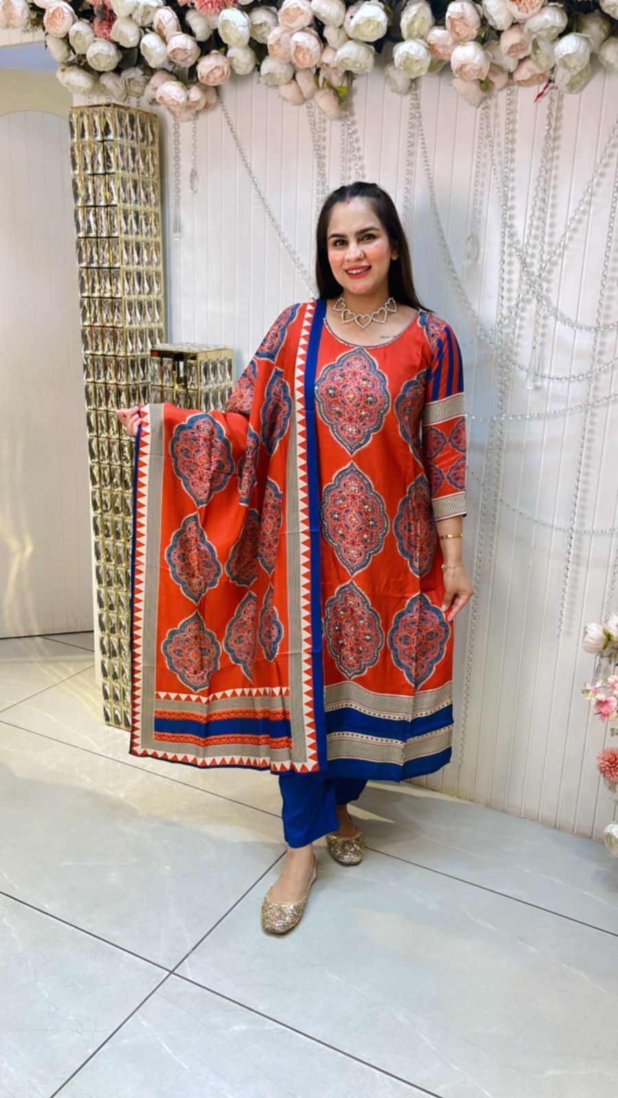 Summer Suit With Beautiful Print PC684