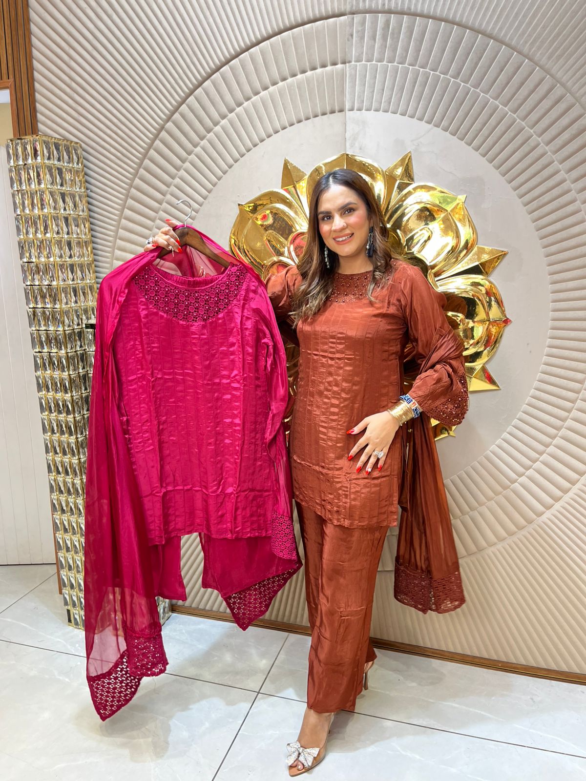 Beautiful Full Sleeves Suit PC1617