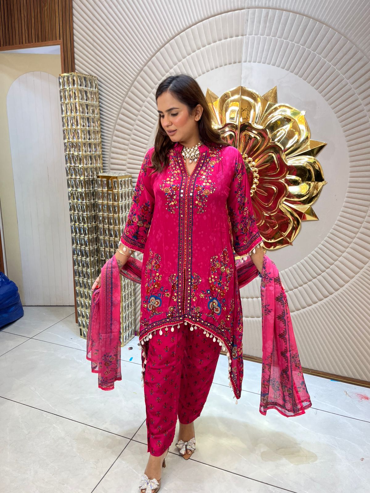 Beautiful Summer Suit PC1628