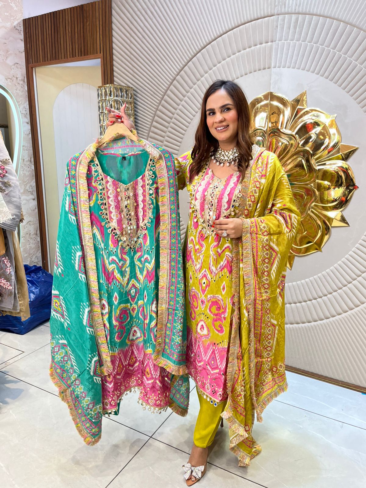 Beautiful Pattern Print Suit PC1622