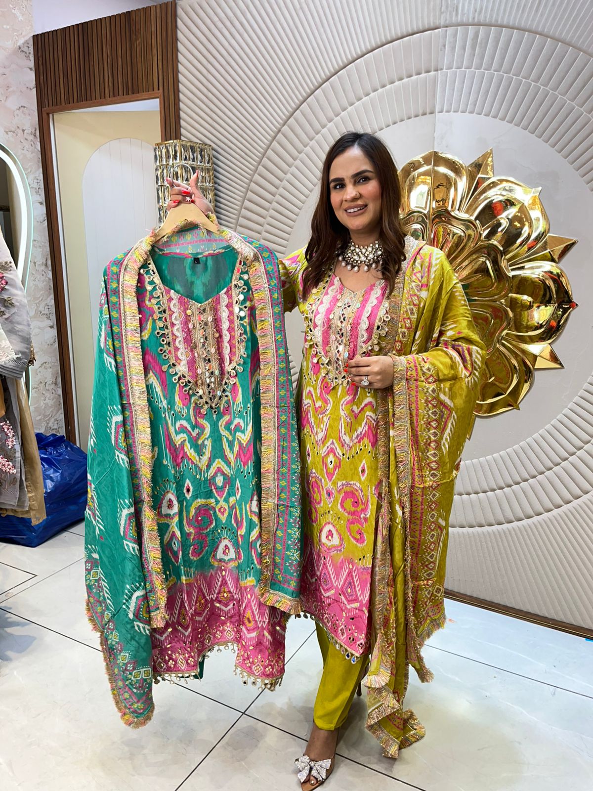 Beautiful Pattern Print Suit PC1622