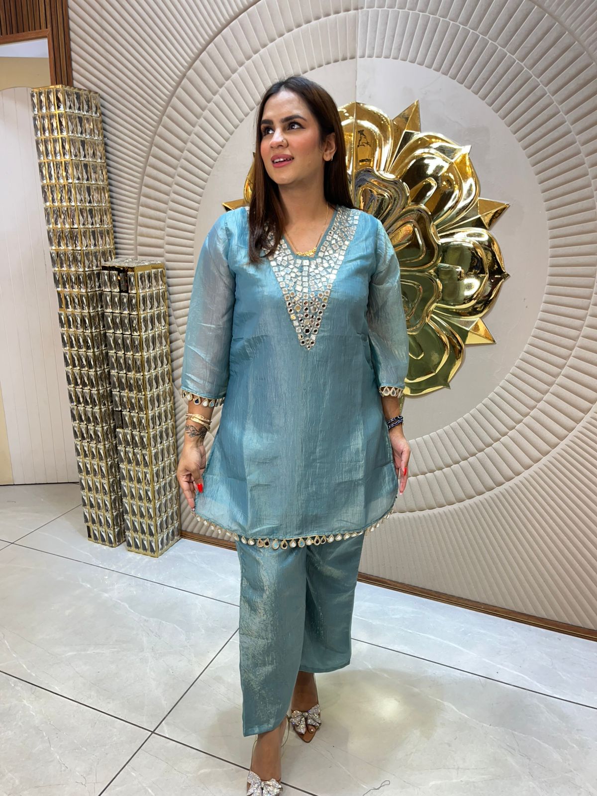 Beautiful Co-Ord Set With Mirror Work On Neck PC1654