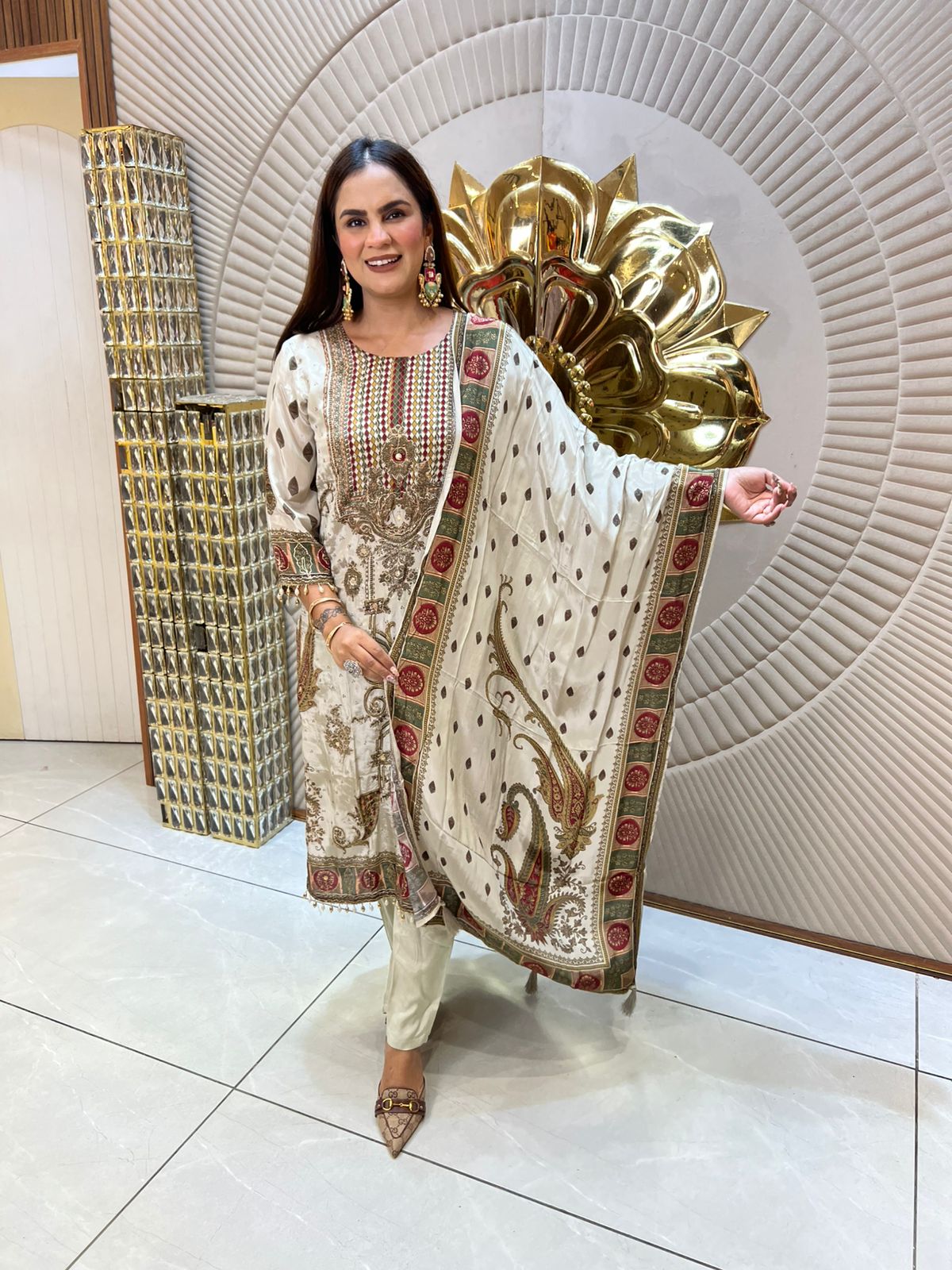 Beautiful Pattern Print Suit PC1756