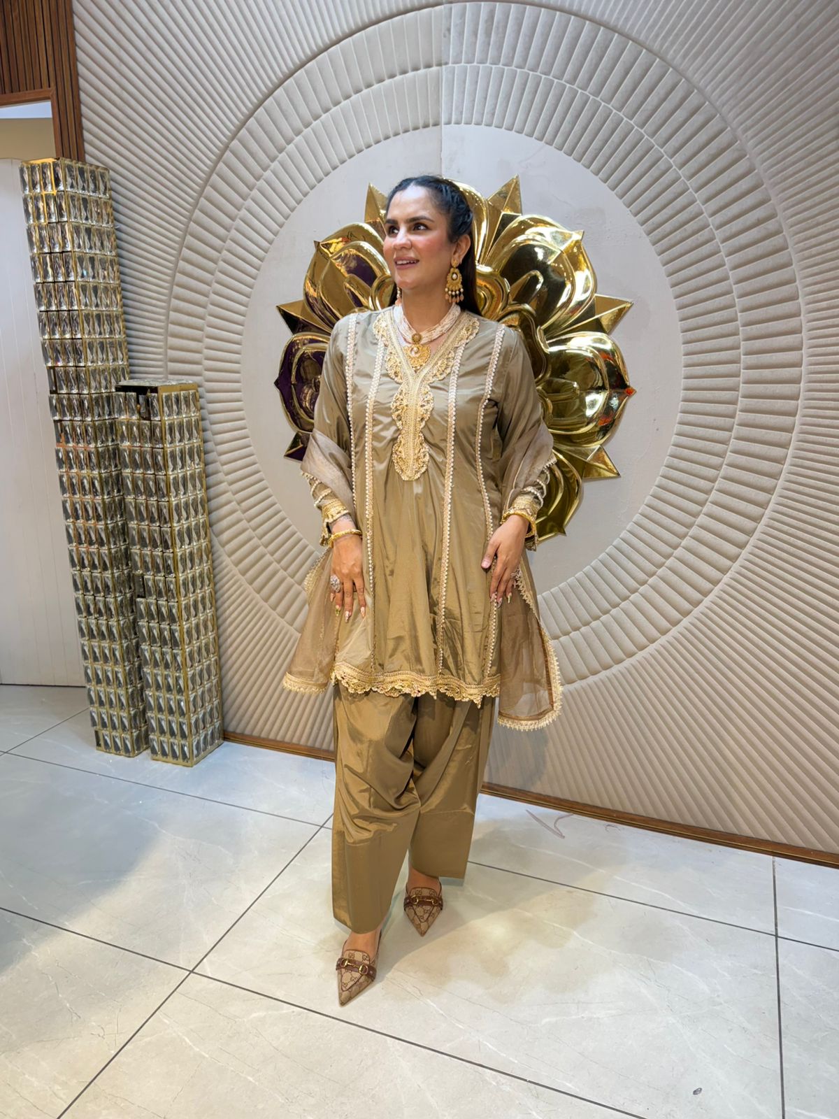 Beautiful Suit Lace Work PC1786