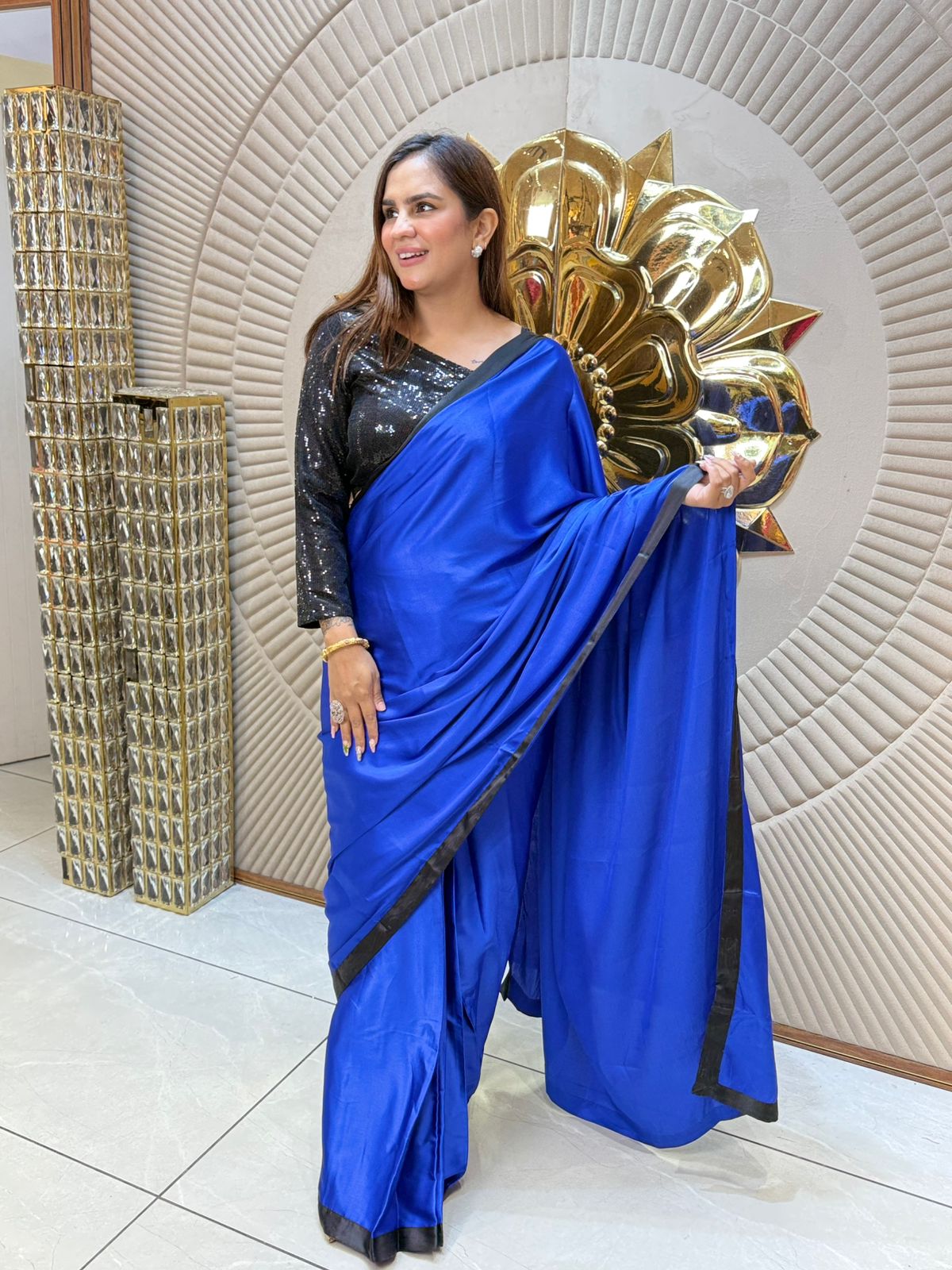 Beautiful Subtle Shine Saree PC1794