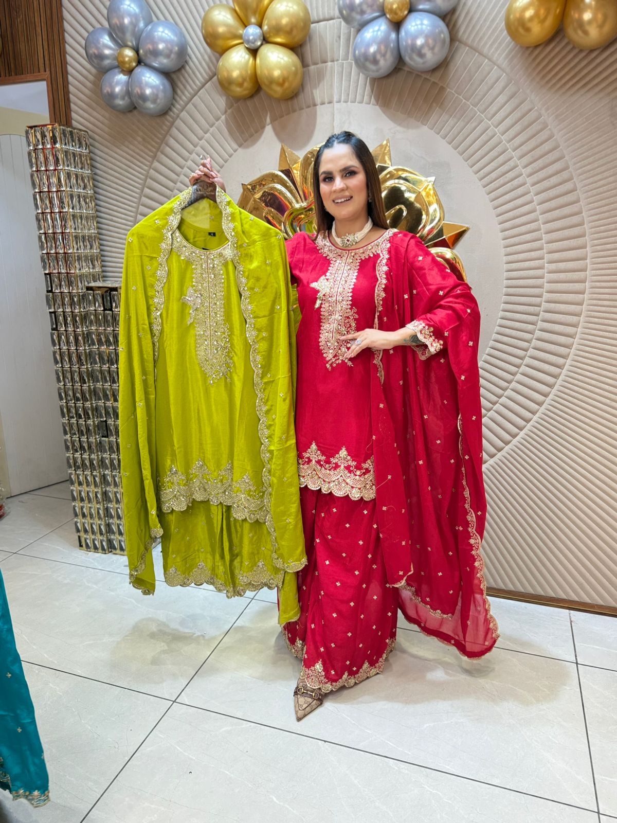 Traditional Elegance in Vibrant Hues PC1844