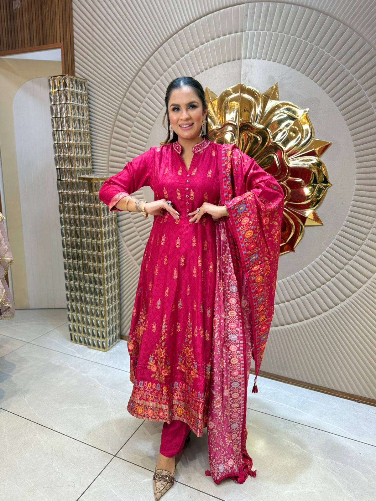 Beautiful Long Suit PC1874