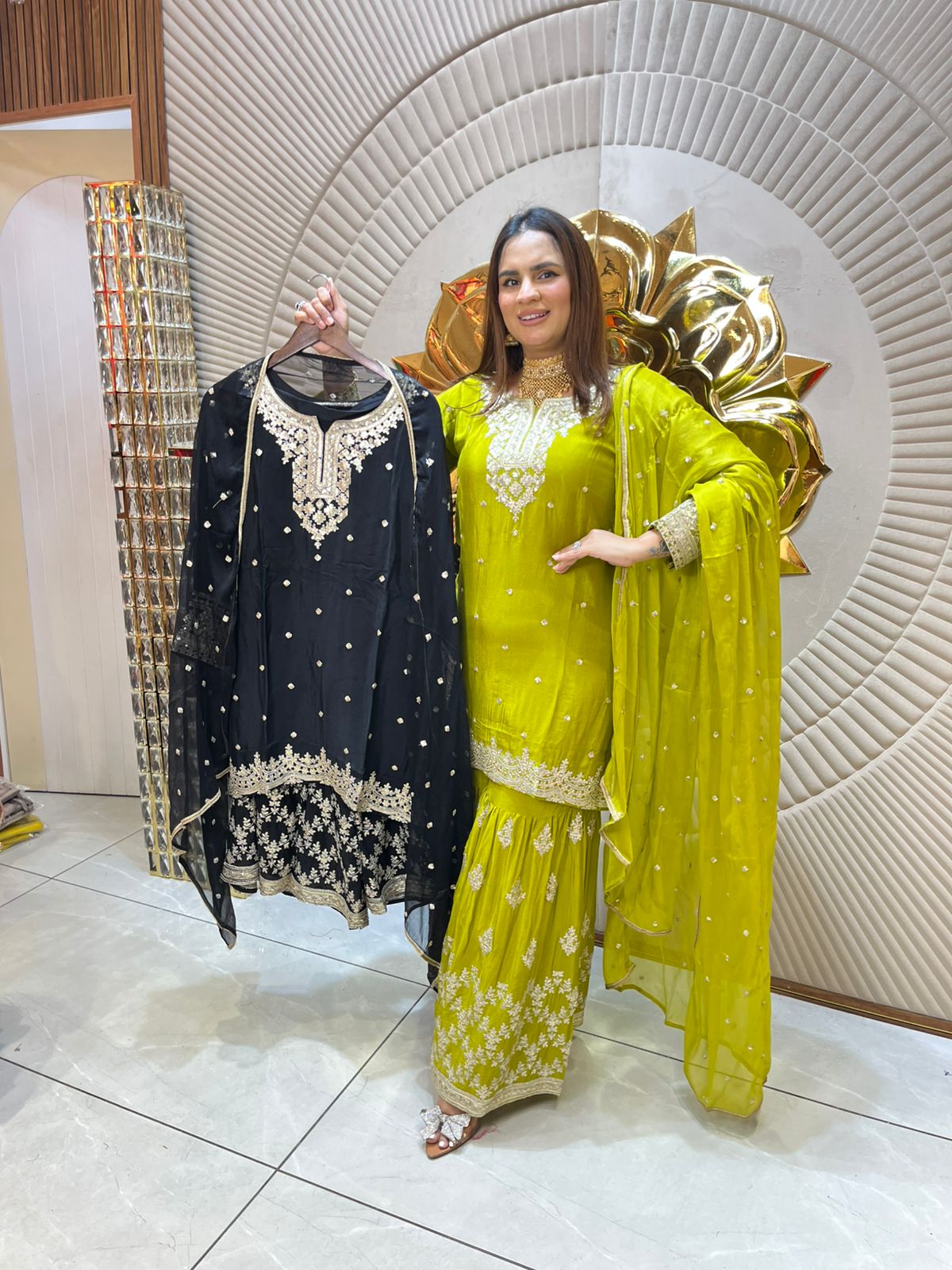 Stunning Party Wear Suit PC1891