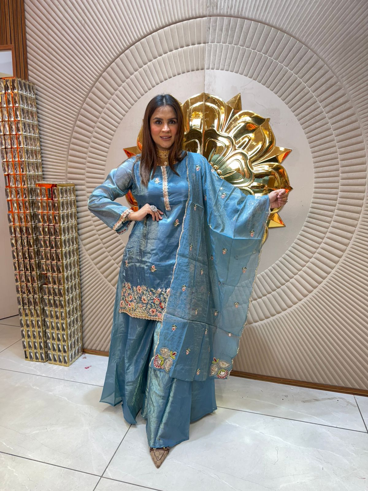 Tissue Silk Fabric Suit PC1972