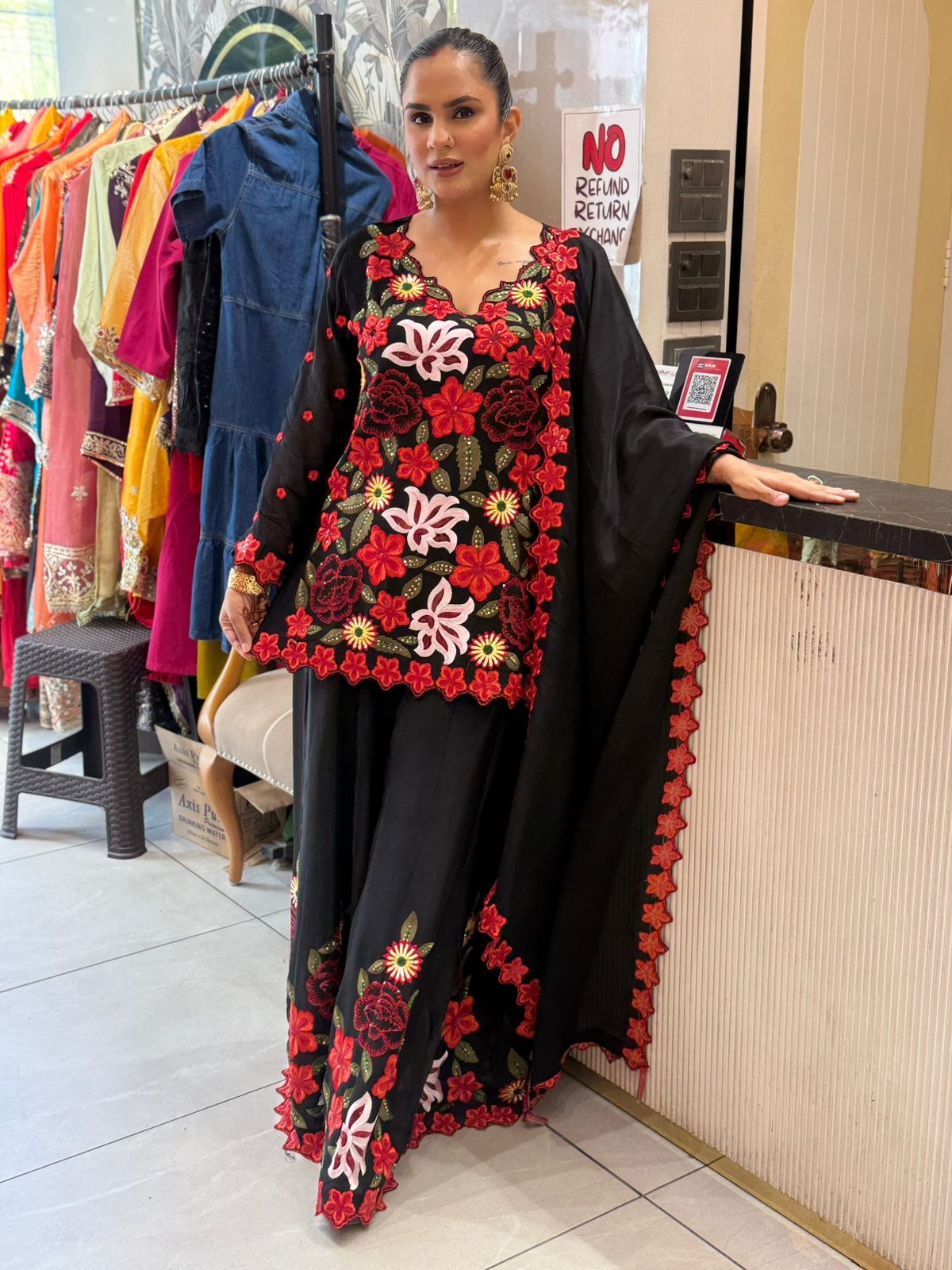 Stunning Floral Embroidery Work Suit PC2017