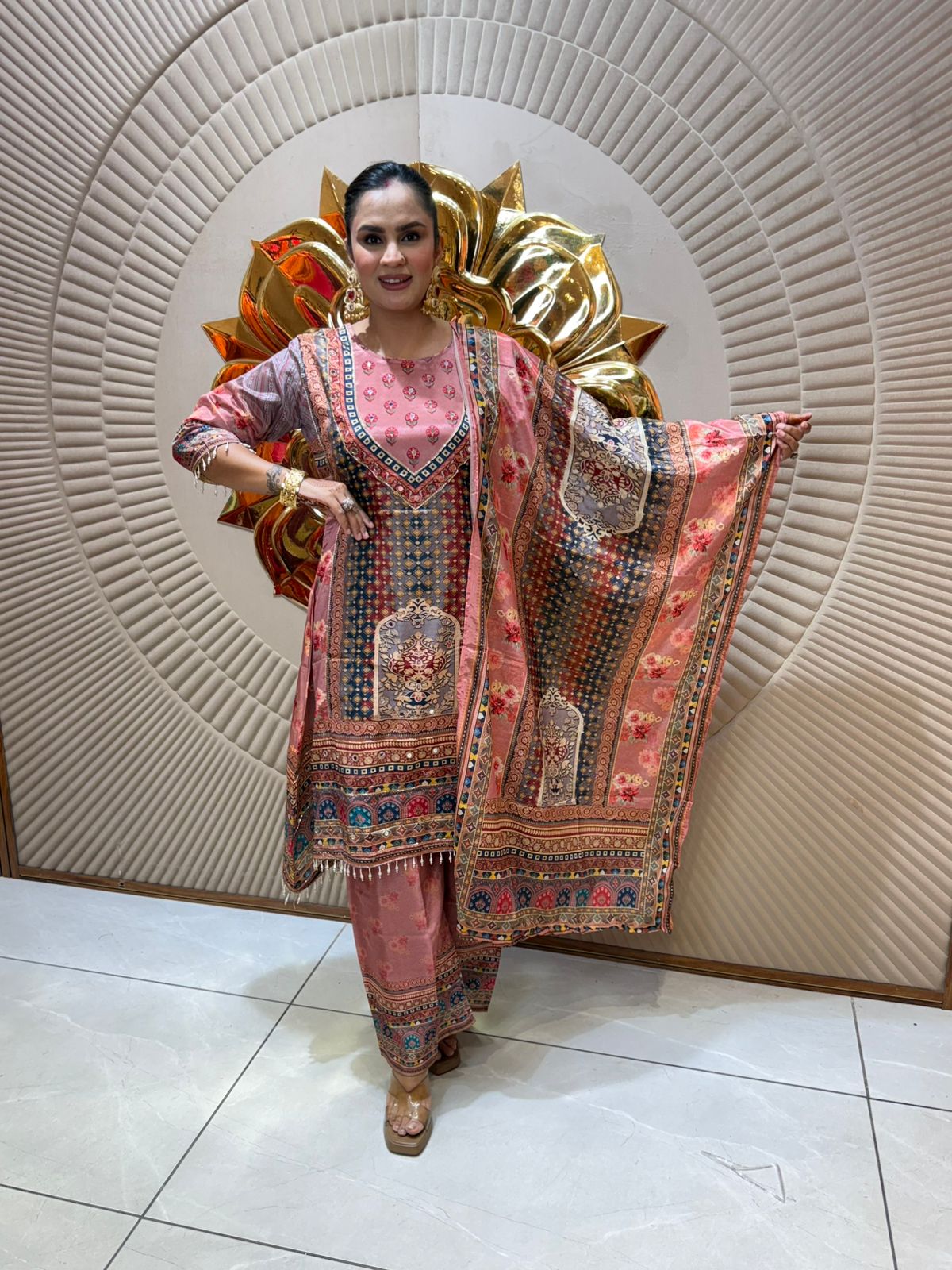 Beautiful Pattern Print Suit PC2024