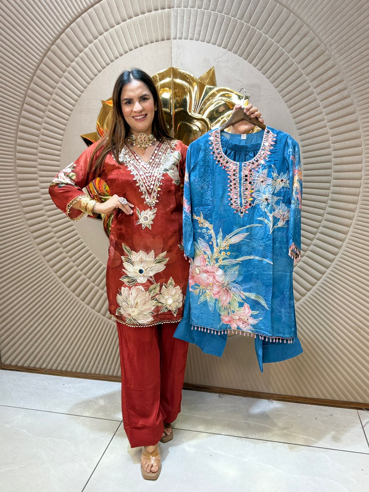 Beautiful Floral Cordset With Heavy Neckline PC2053