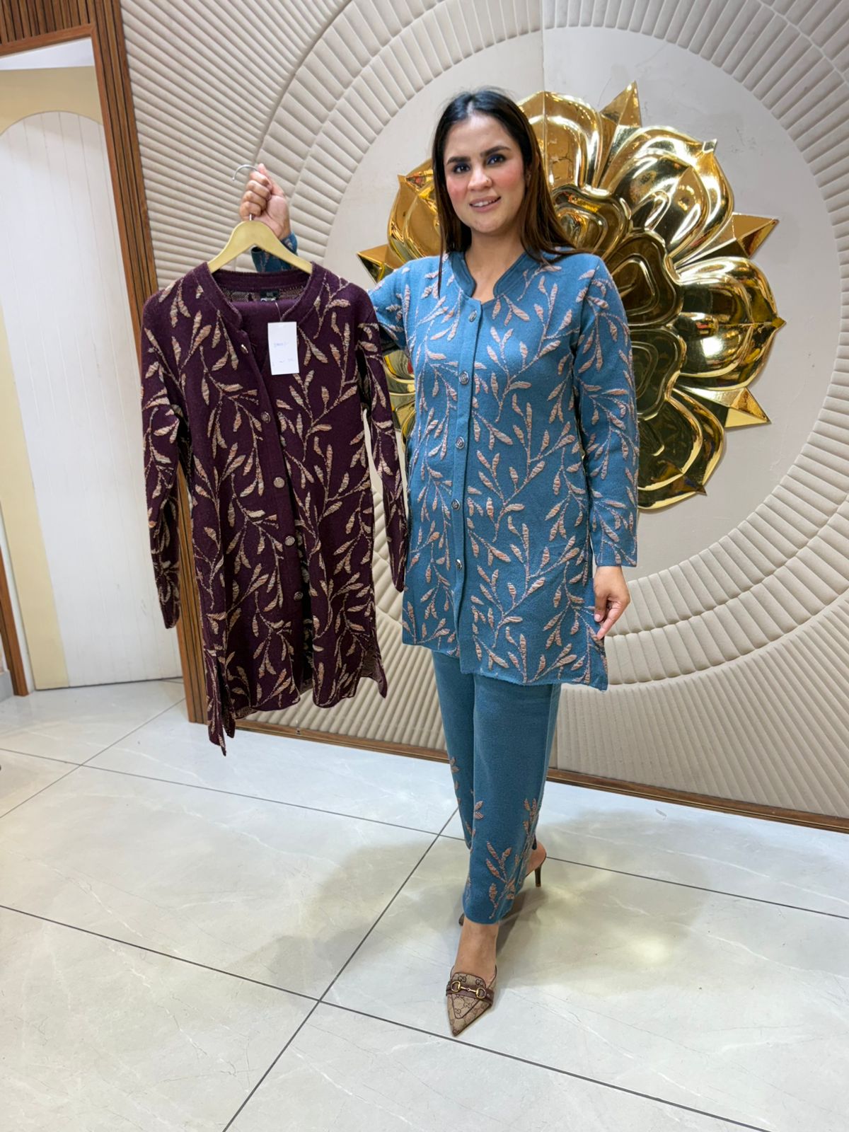 Beautiful Cordset With Leaf Embroidery Pattern PC2138