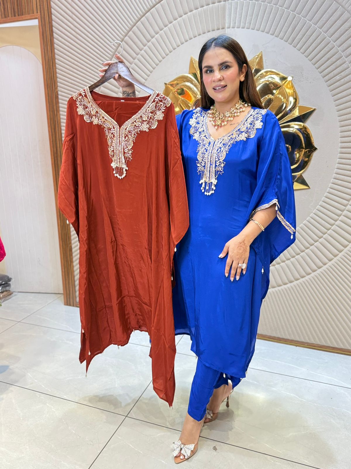 Beautiful Kaftan With Neck Work PC2173