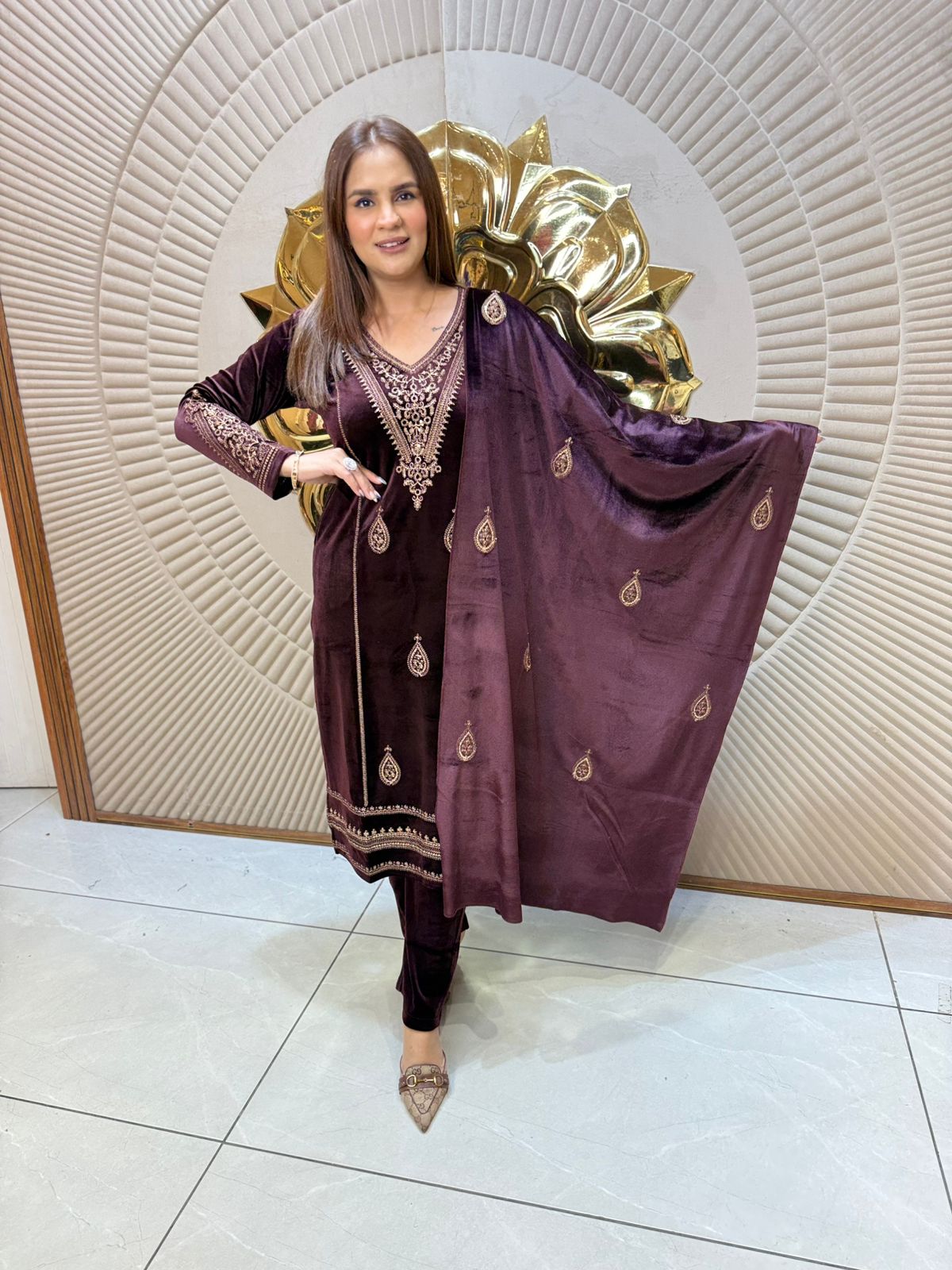 Elegant Winter Wear Suit PC2291