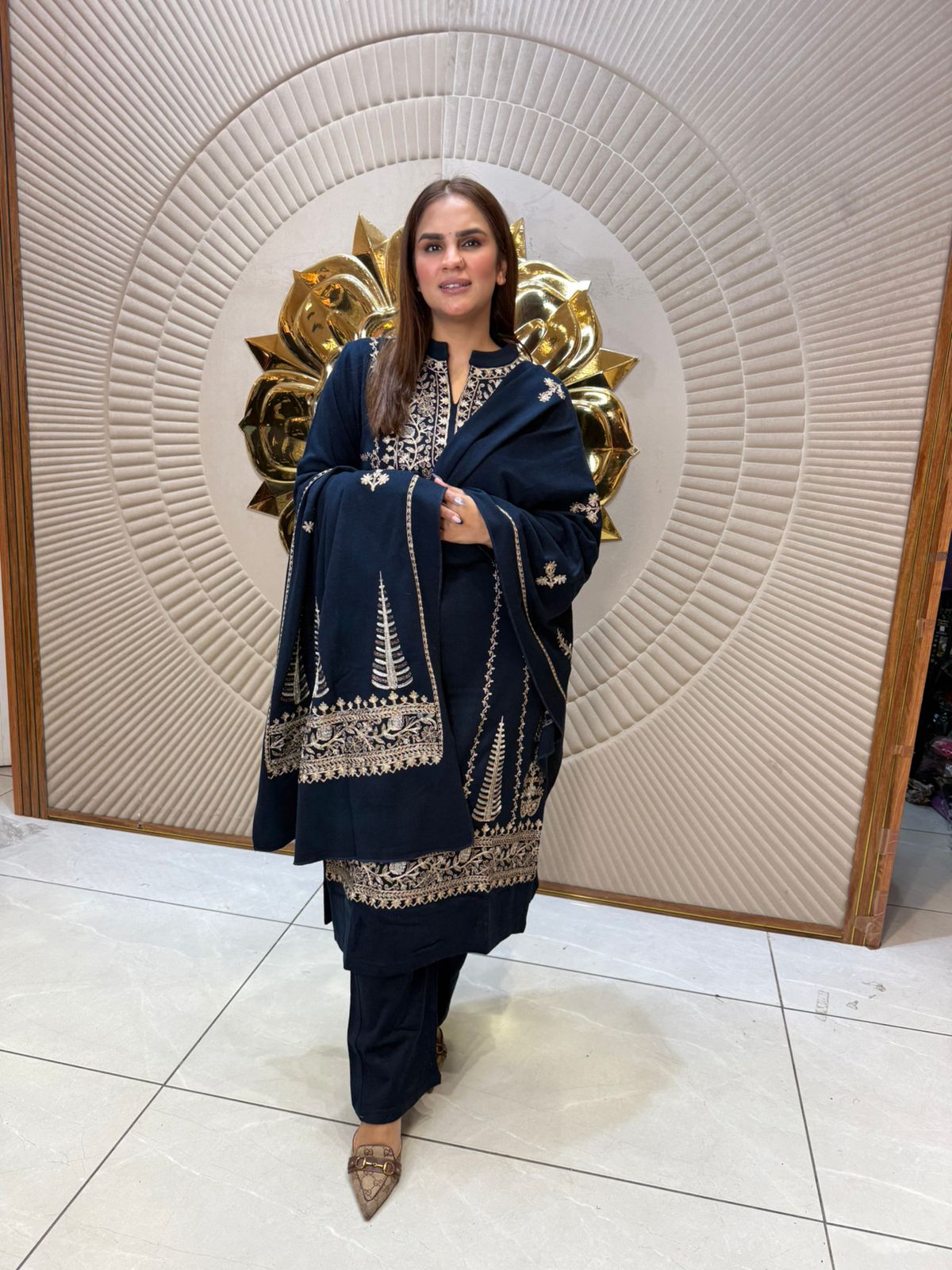 Stunning Wollen Suit PC2297