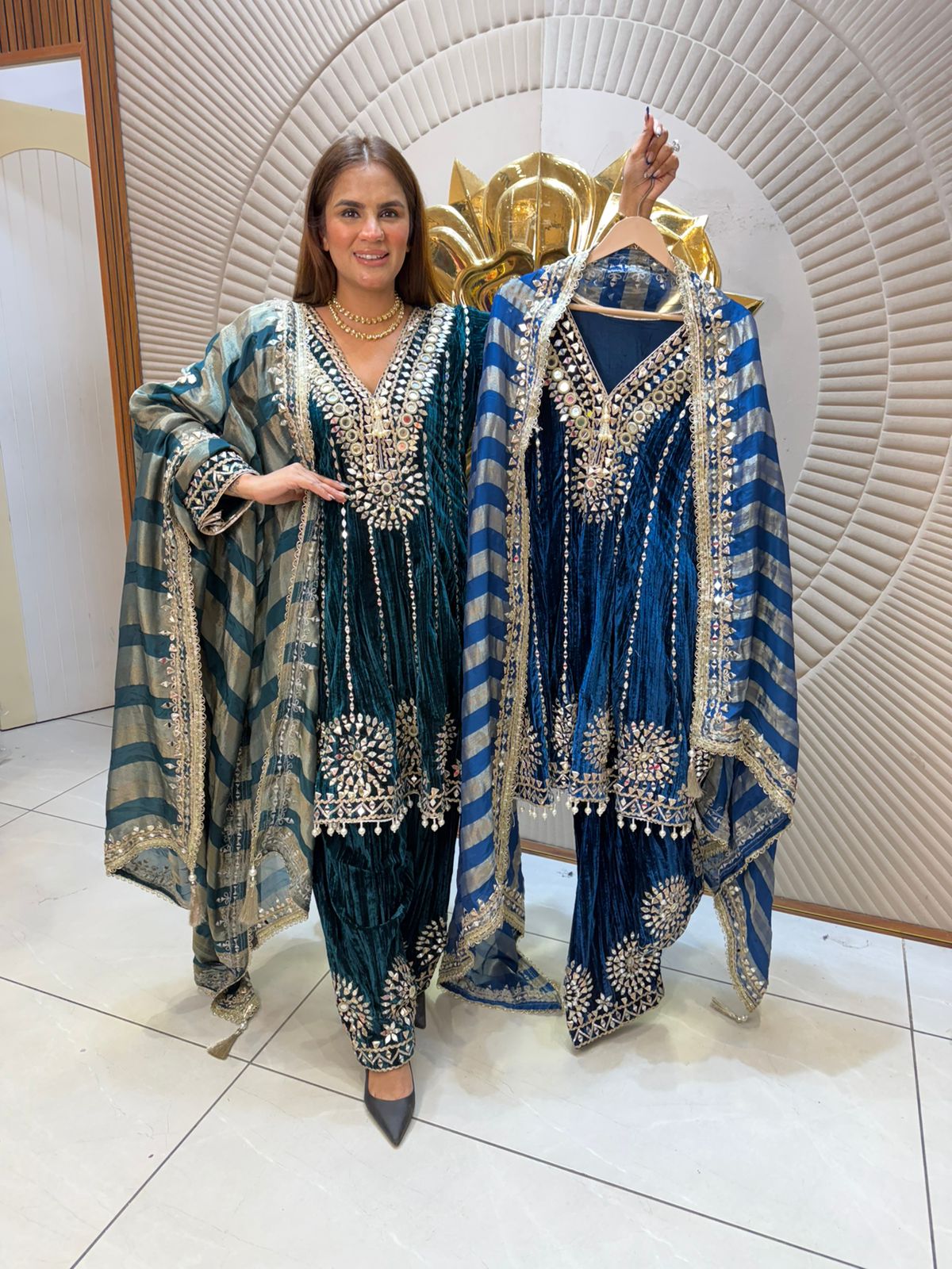 Elegant Suit With Lace Work PC2318