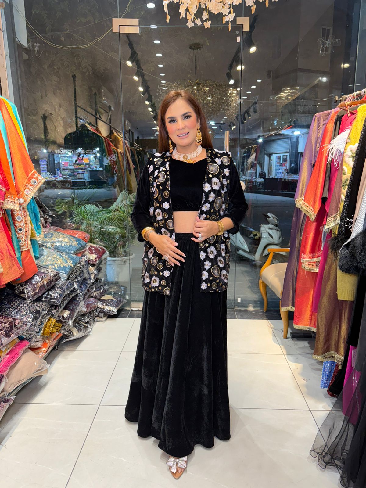 Elegant Velvet 3 pcs Set PC2356