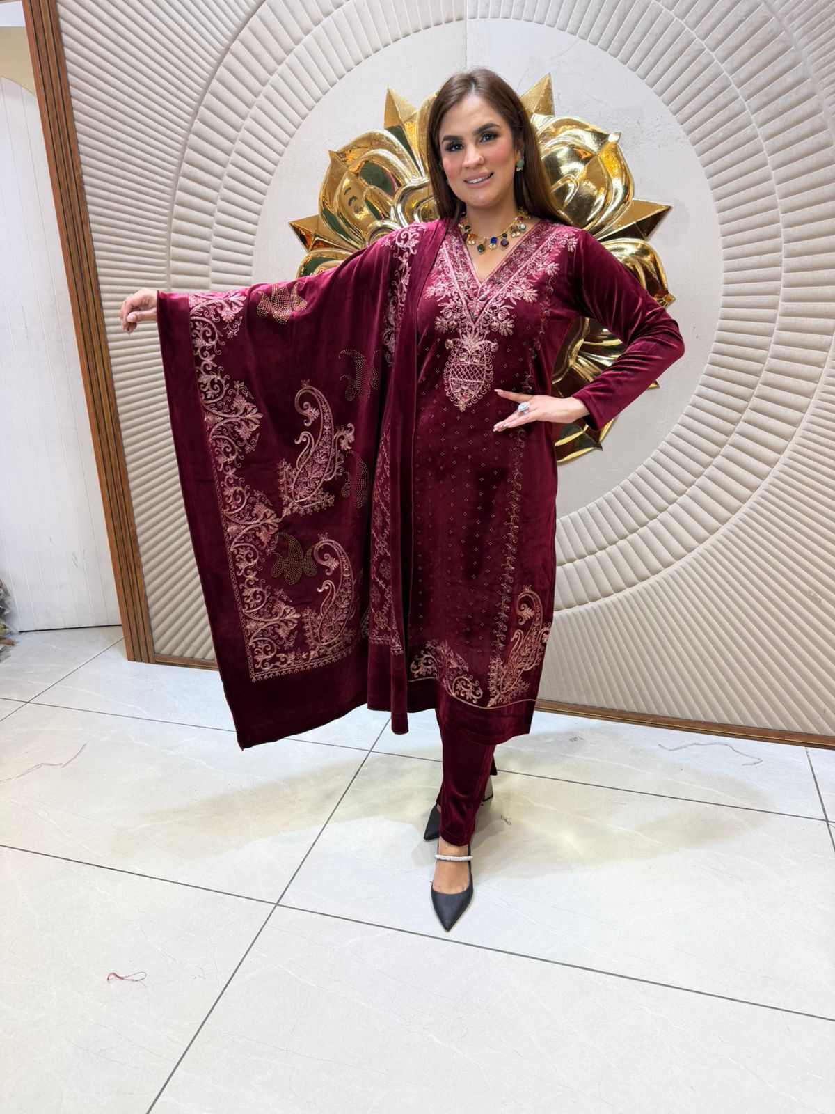 Elegant Woolen Suit PC2360