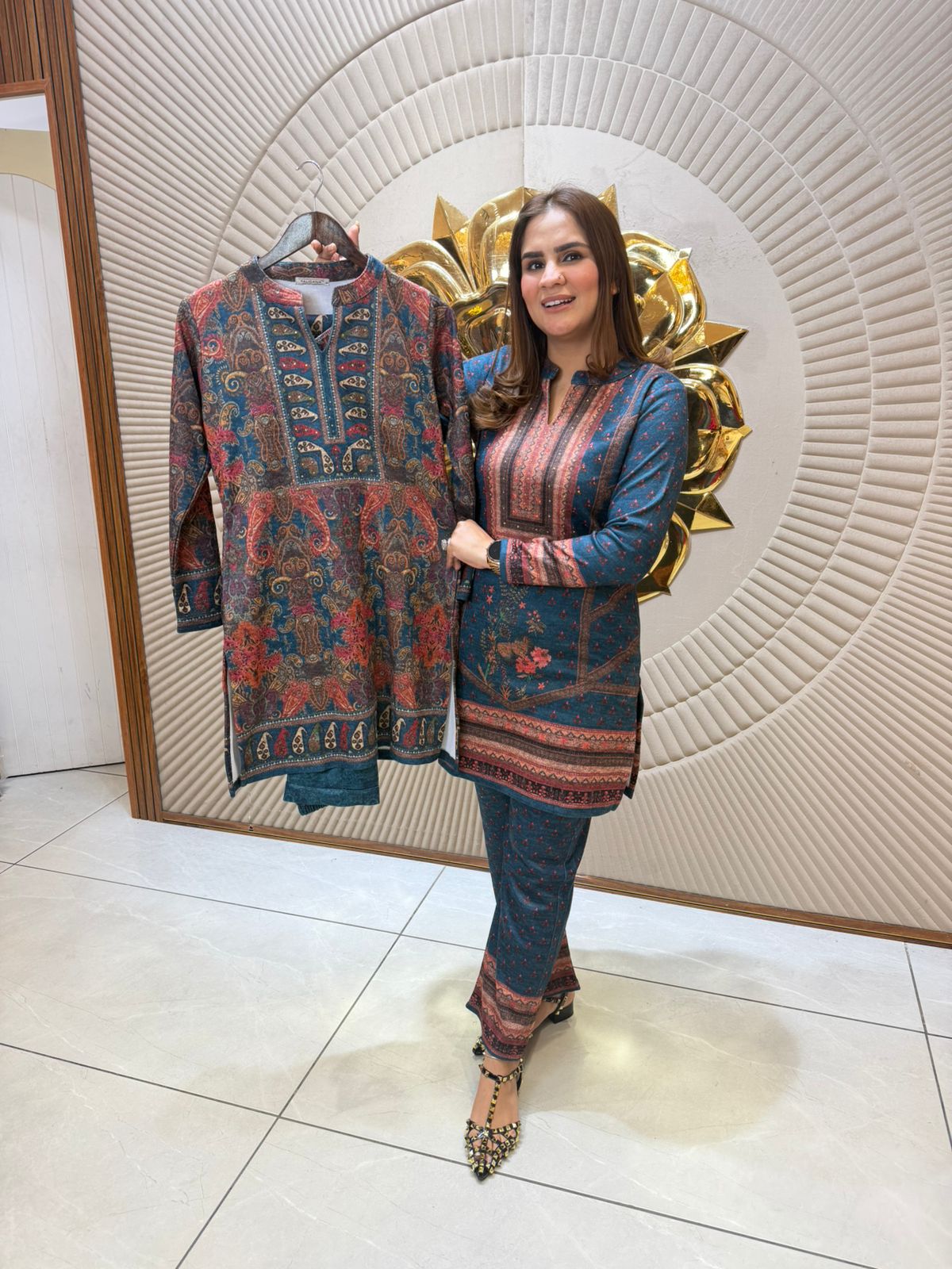 Beautiful Suit Kashmiri Design PC2380