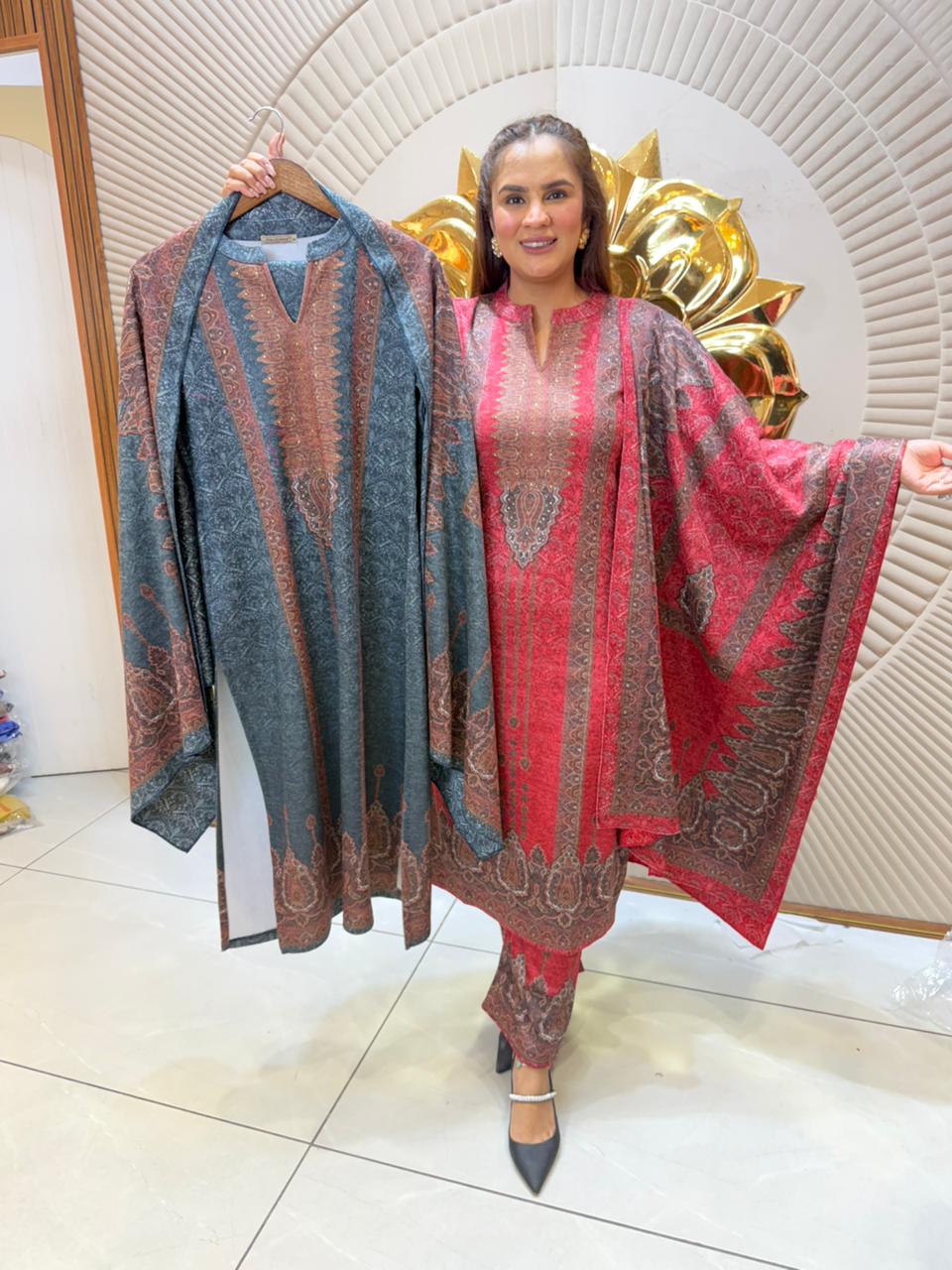 Elegant Digital Designer Suit PC2409