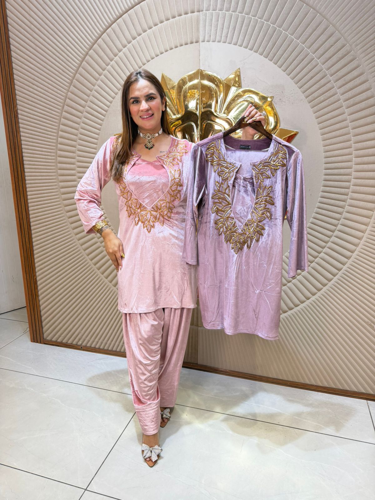 Elegant Velvet Suit With Chest Design PC2449