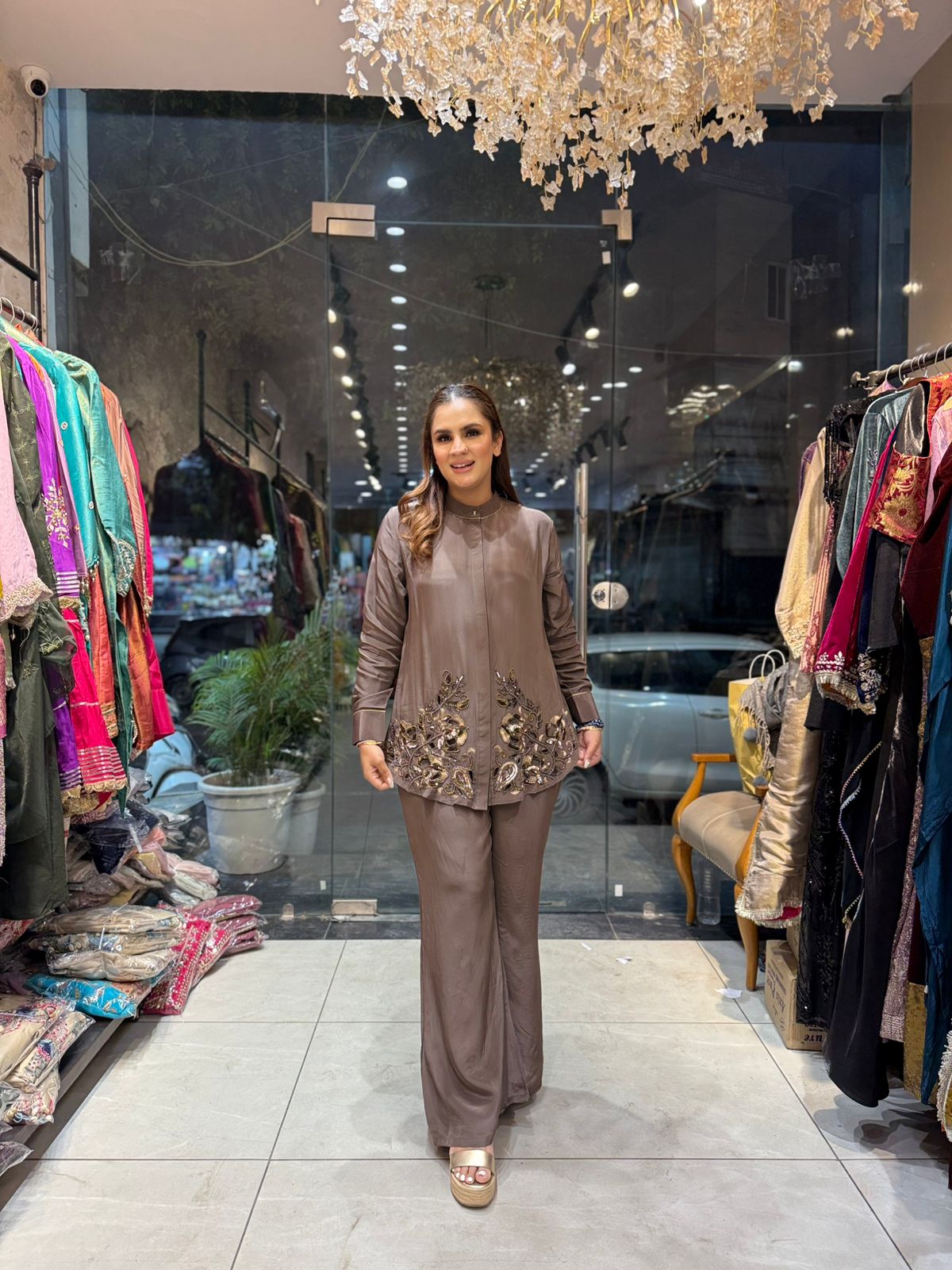 Elegant Dress With Flower Design PC2615