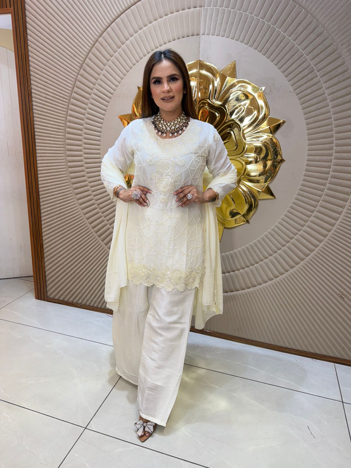 Elegant Suit With Lace Work PC2810