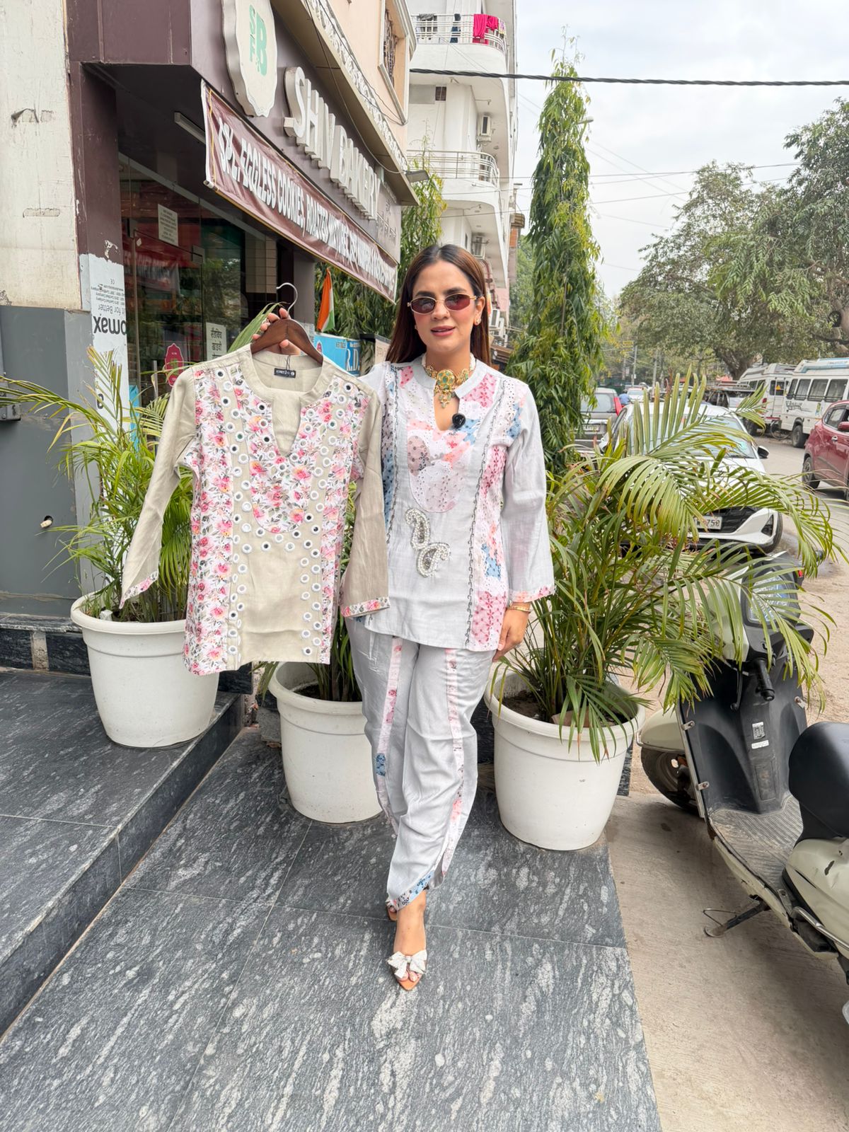 Stunning Floral Print Suit PC2672